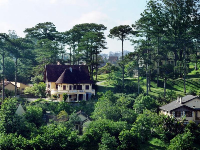 ana mandara villas resort da lat vietnam