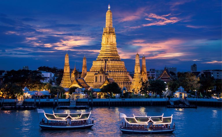 bangkok temple dawn thailand
