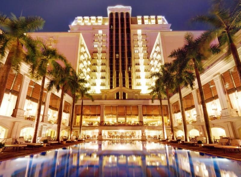 indochine-palace-hotel-hue-vietnam-pool
