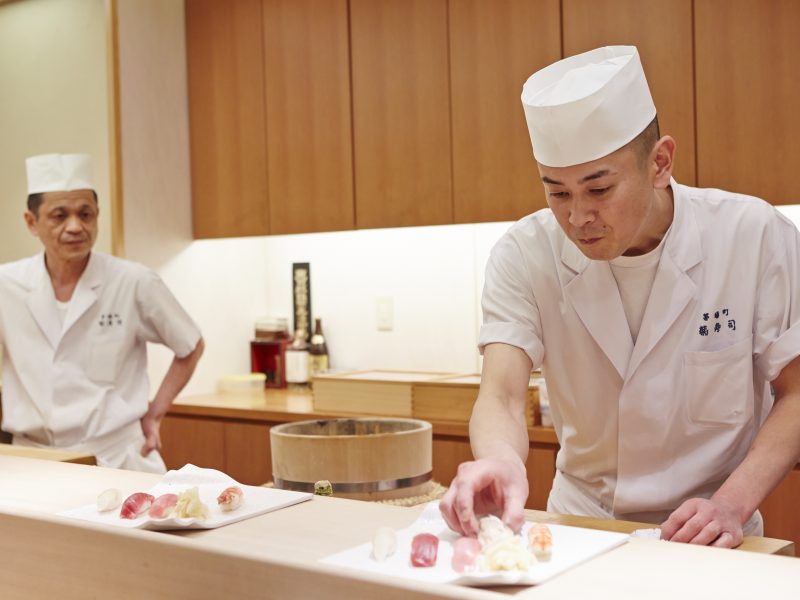 sushi-chef-tokyo-japan